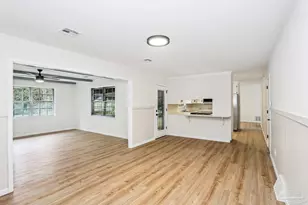 7605 Harvey St, Pensacola, FL 32506 - Photo 10