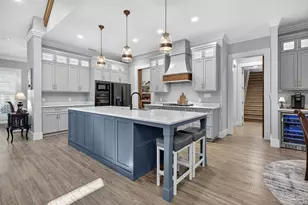 5701 Red Cedar St, Pensacola, FL 32507 - Photo 10