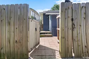 12940 Lillian Hwy, Pensacola, FL 32506 - Photo 36