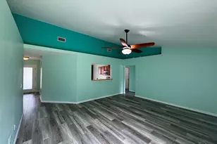 8281 Segura St, Navarre, FL 32566 - Photo 10