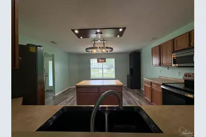 8281 Segura St, Navarre, FL 32566 - Photo 6