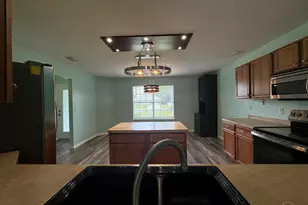 8281 Segura St, Navarre, FL 32566 - Photo 6