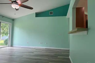 8281 Segura St, Navarre, FL 32566 - Photo 12