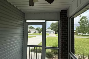 8281 Segura St, Navarre, FL 32566 - Photo 4