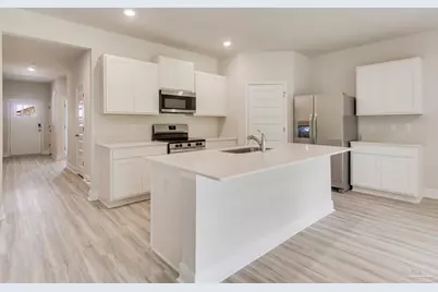 8033 Fir Tree Dr, Milton, FL 32583 - Photo 8