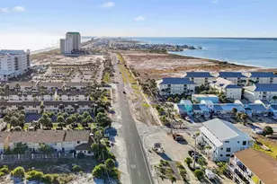 8460 Gulf Blvd, Navarre Beach, FL 32566 - Photo 18