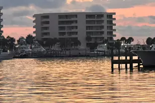 100 Gulf Shore Dr, Destin, FL 32541 - Photo 4