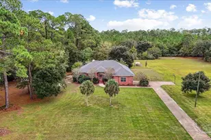 5557 Bay Meadows Dr, Milton, FL 32583 - Photo 1