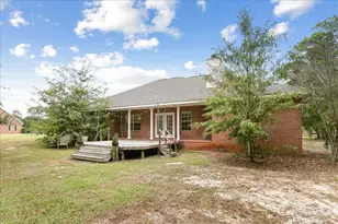 5557 Bay Meadows Dr, Milton, FL 32583 - Photo 32