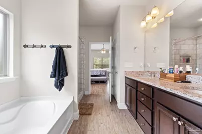 2437 Redford Dr, Cantonment, FL 32533 - Photo 22