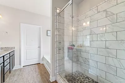 2437 Redford Dr, Cantonment, FL 32533 - Photo 20