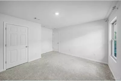 8739 Schooner Ln, Pensacola, FL 32507 - Photo 12