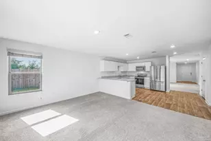 8739 Schooner Ln, Pensacola, FL 32507 - Photo 18