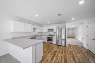 8739 Schooner Ln, Pensacola, FL 32507 - Photo 16