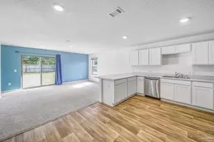 8739 Schooner Ln, Pensacola, FL 32507 - Photo 14