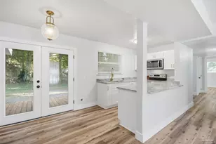 522 S Edgewood Cir, Pensacola, FL 32506 - Photo 10