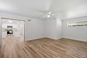 522 S Edgewood Cir, Pensacola, FL 32506 - Photo 12