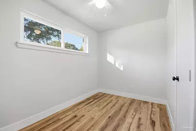 522 S Edgewood Cir, Pensacola, FL 32506 - Photo 16