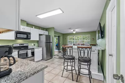 2004 Coral St, Pensacola, FL 32506 - Photo 14