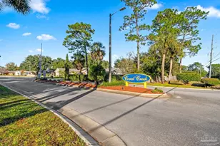 2004 Coral St, Pensacola, FL 32506 - Photo 42