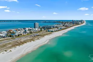 39 E Galvez Ct, Pensacola Beach, FL 32561 - Photo 2