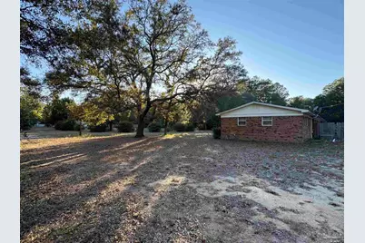 5636 Camellia Ave, Milton, FL 32570 - Photo 2