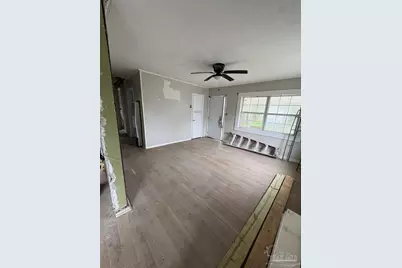 3703 W Theresa St, Pensacola, FL 32505 - Photo 6