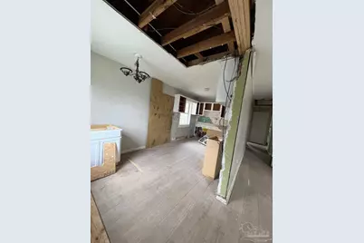 3703 W Theresa St, Pensacola, FL 32505 - Photo 8