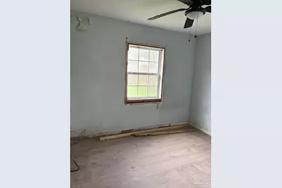 3703 W Theresa St, Pensacola, FL 32505 - Photo 16