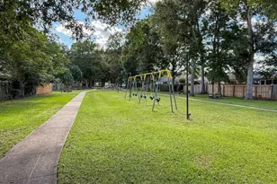 2511 Trailwood Dr, Cantonment, FL 32533 - Photo 18