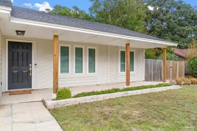 7467 Baywoods Ln, Pensacola, FL 32504 - Photo 4