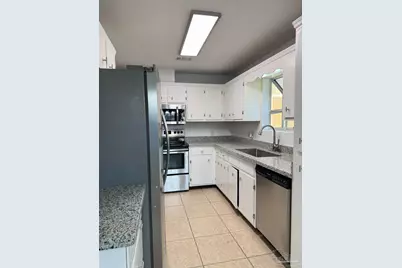 6220 Chablis Ln, Pensacola, FL 32504 - Photo 10