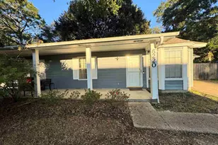 6220 Chablis Ln, Pensacola, FL 32504 - Photo 4