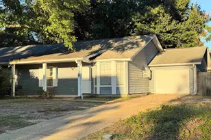 6220 Chablis Ln, Pensacola, FL 32504 - Photo 2