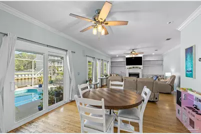 1698 College Pkwy, Gulf Breeze, FL 32563 - Photo 16