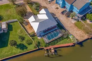 1698 College Pkwy, Gulf Breeze, FL 32563 - Photo 8