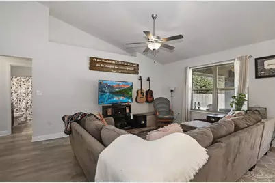 6117 Parsonage Cir, Milton, FL 32570 - Photo 10