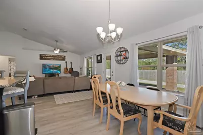 6117 Parsonage Cir, Milton, FL 32570 - Photo 6