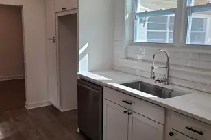 1301 W Lee St, Pensacola, FL 32501 - Photo 6