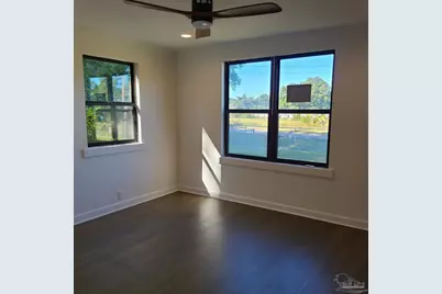 1301 W Lee St, Pensacola, FL 32501 - Photo 8