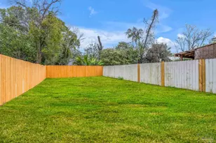 210 E Lakeview Ave, Pensacola, FL 32503 - Photo 16