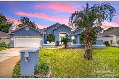 4314 Hidden Lakes Dr, Niceville, FL 32578 - Photo 1