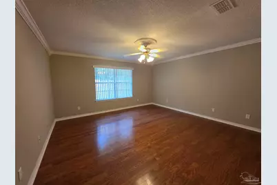 6913 Hanover Ct, Milton, FL 32570 - Photo 10