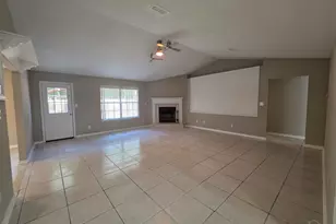 6913 Hanover Ct, Milton, FL 32570 - Photo 2