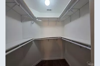 6913 Hanover Ct, Milton, FL 32570 - Photo 14