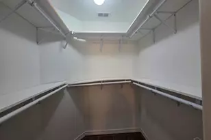 6913 Hanover Ct, Milton, FL 32570 - Photo 14