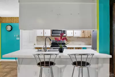 1059 Woodlore Cir, Gulf Breeze, FL 32563 - Photo 14