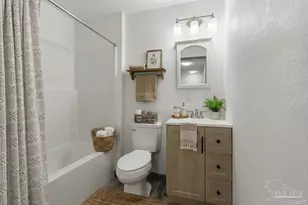 2405 W Hernandez St, Pensacola, FL 32505 - Photo 14