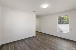 2405 W Hernandez St, Pensacola, FL 32505 - Photo 6