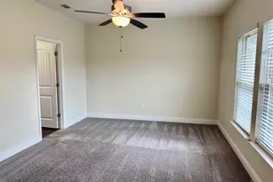 5065 Peach Dr, Pace, FL 32571 - Photo 8